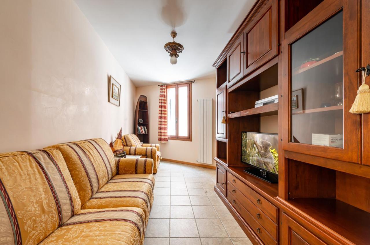 Arsenale Duplex Apartment Венеция Экстерьер фото