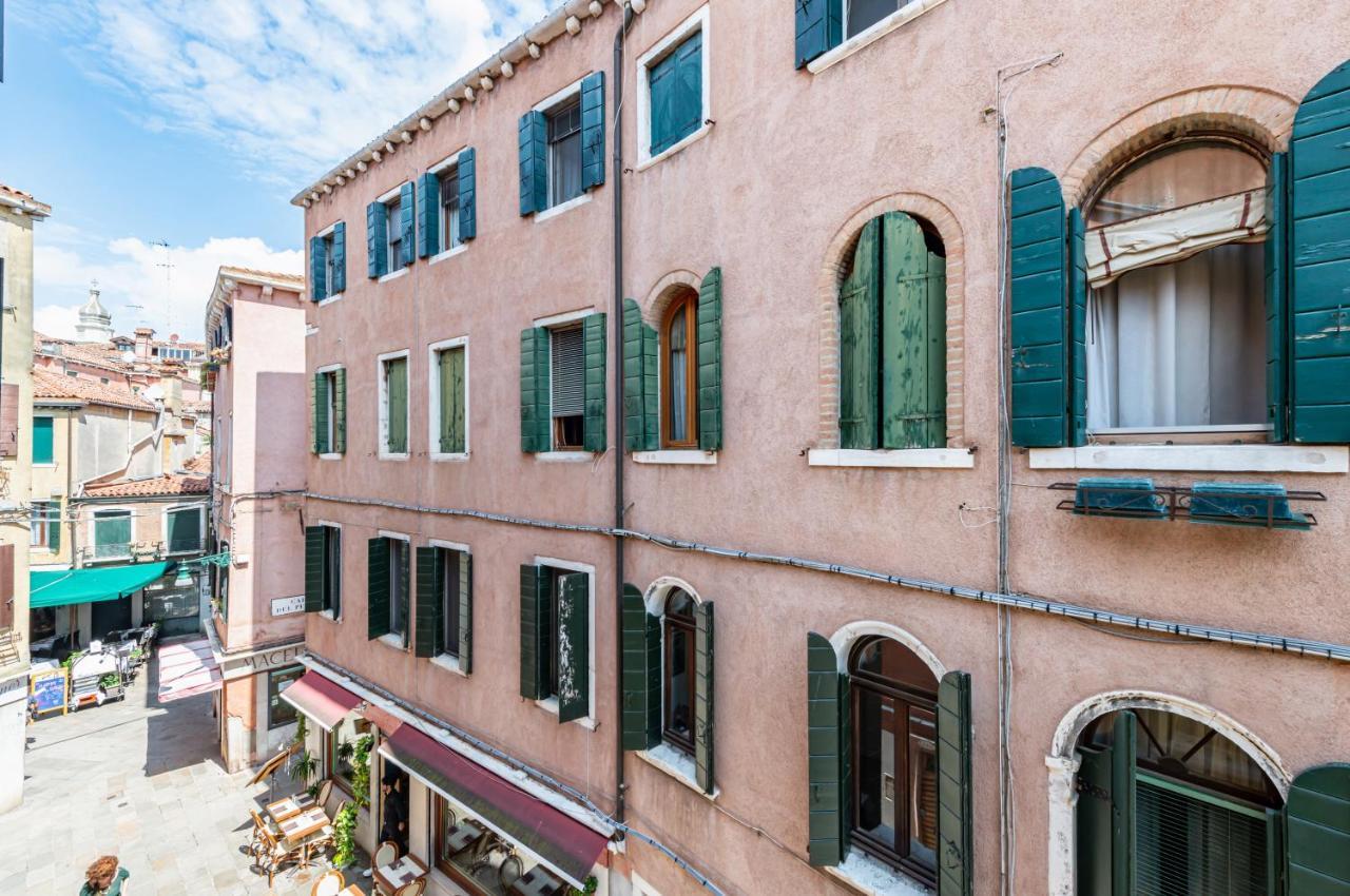 Arsenale Duplex Apartment Венеция Экстерьер фото